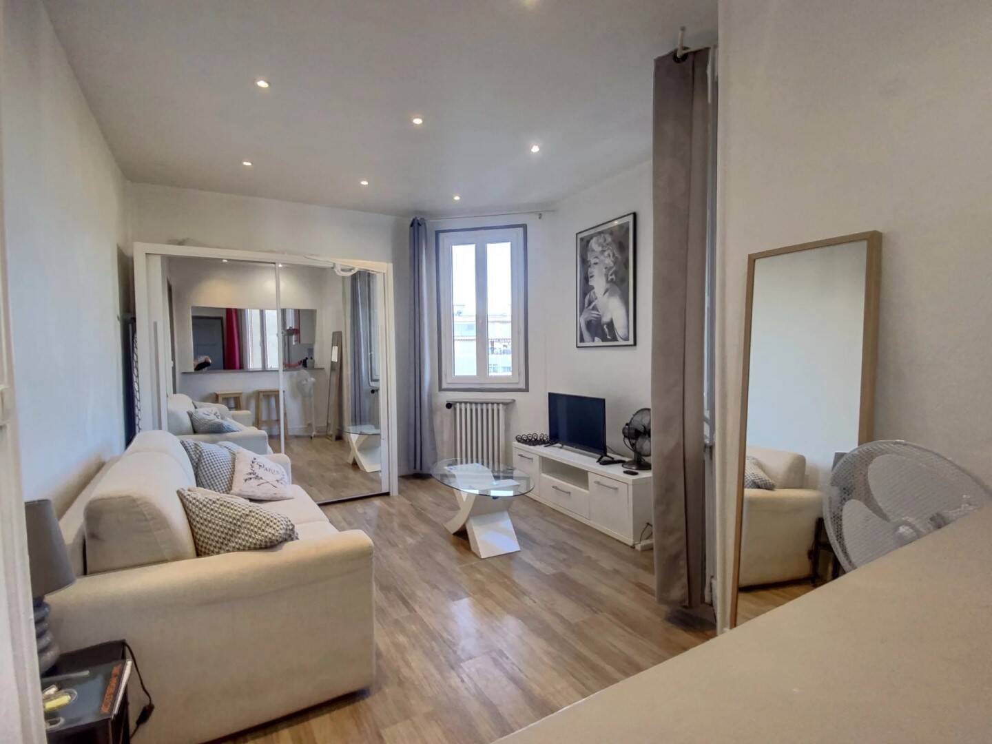 Maison à louer, 26m², ANTIBES
