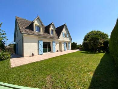 Maison à vendre 355 000 € 8 pièces 5 chambres 149 m² 900 m² de terrain Granville 50400
