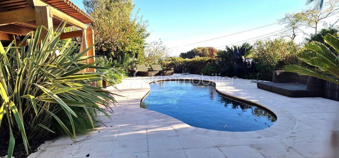 Maison à vendre, 242m², LA TURBIE