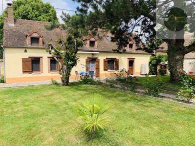 Maison à vendre 179 000 € 6 pièces 4 chambres 109 m² 912 m² de terrain Montacher Villegardin 89150