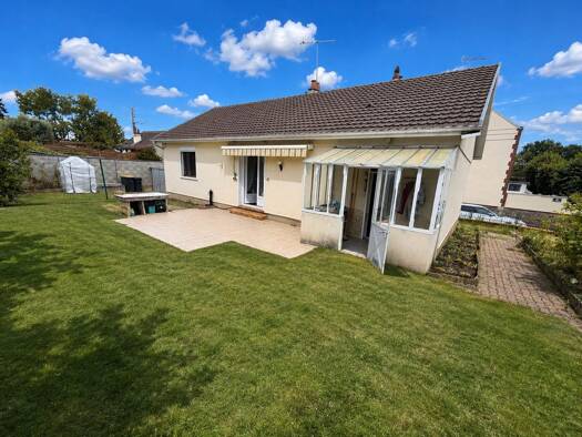 Maison à vendre 139 000 € 3 pièces 2 chambres 85 m² 415 m² de terrain Gien 45500