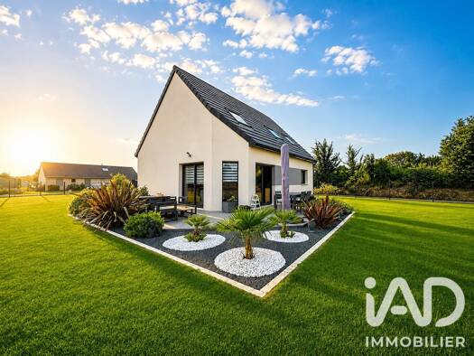 Maison à vendre 365 000 € 5 pièces 4 chambres 110 m² 1 020 m² de terrain Beuzeville 27210