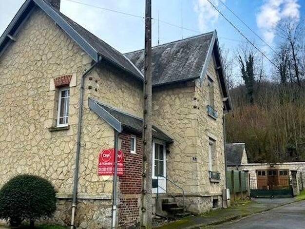 Maison à vendre 91 900 € 3 pièces 2 chambres 90 m² 288 m² de terrain Prémontré 02320