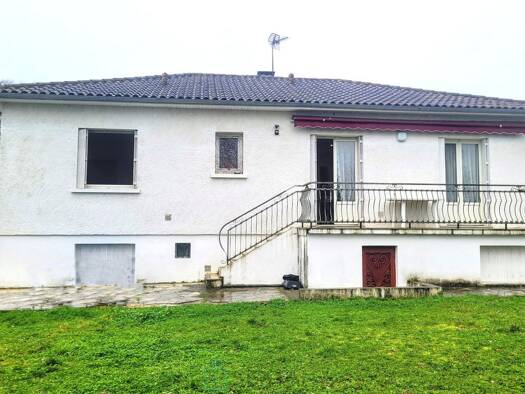 Maison à vendre 181 400 € 4 pièces 3 chambres 94 m² 632 m² de terrain Vieux Bergerac Bergerac 24100
