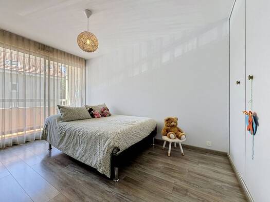 Appartement à vendre 259 000 € 3 pièces 2 chambres 79 m² Étage 1/7 Brouaz Annemasse 74100
