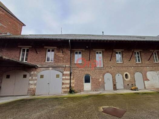 Triplex à vendre 158 000 € 4 pièces 3 chambres 127 m² RDC/2 La Vallée Péronne 80200