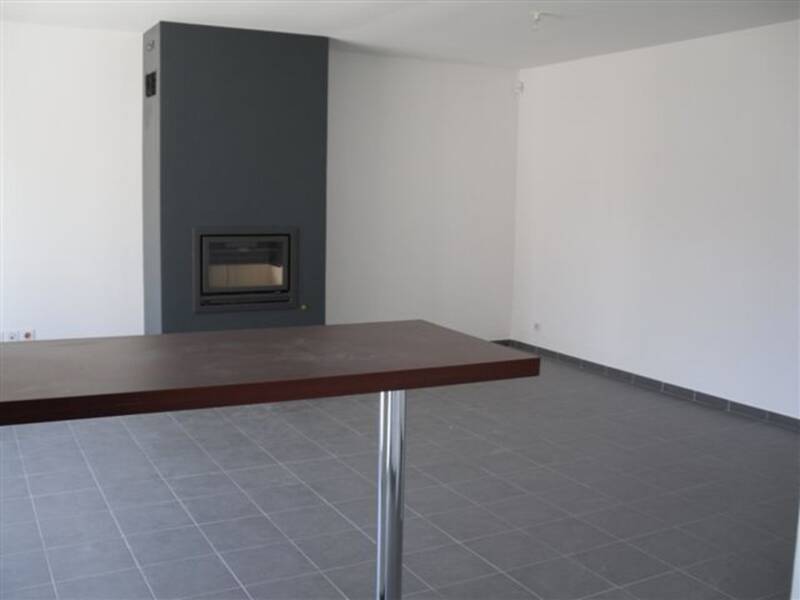 Maison à louer, 109m², BEUVRAGES