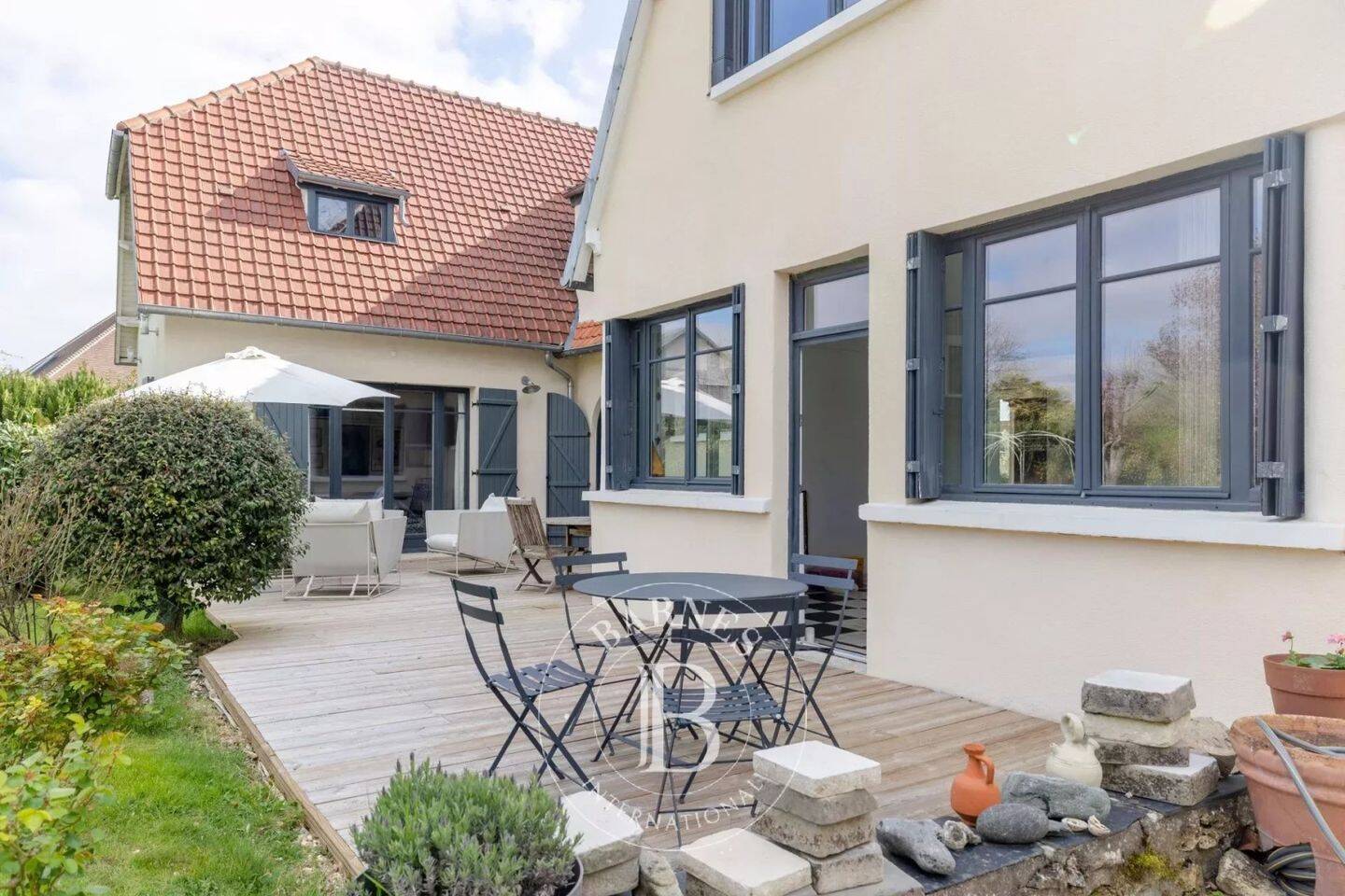 Maison à vendre, 272m², SAINT NOM LA BRETECHE