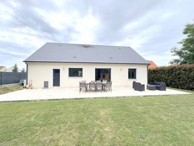 Maison de plain-pied à vendre 235 000 € 5 pièces 4 chambres 109 m² 881 m² de terrain Amné 72540