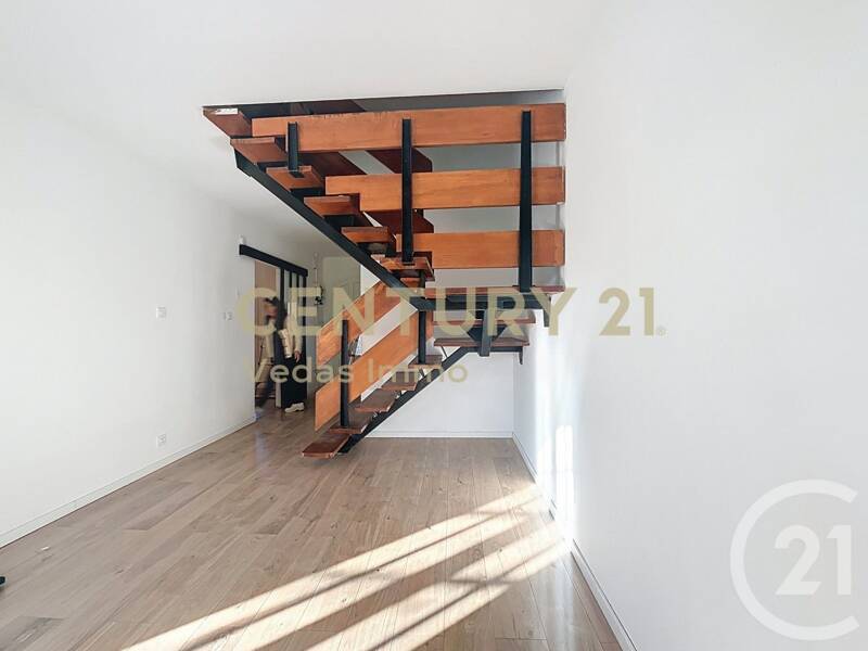 Maison à louer, 94m², JUVIGNAC