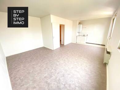 Appartement à vendre 140 000 € 1 pièce 30 m² Dernier étage, Étage 4/4 Le Vernay  Caluire-et-Cuire 69300