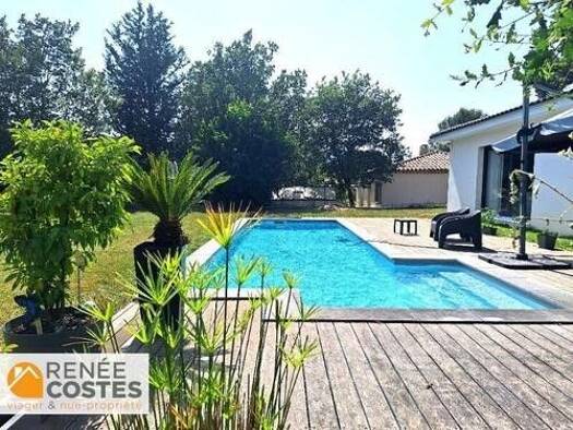 Maison en viager occupé Bouquet 87 425 € 4 pièces 3 chambres 116 m² 1 399 m² de terrain La Bouilladisse 13720