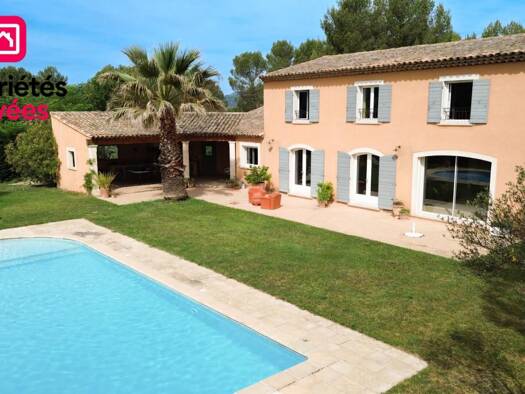 Maison à vendre 1 180 000 € 5 pièces 4 chambres 224 m² 3 809 m² de terrain Meyrargues 13650