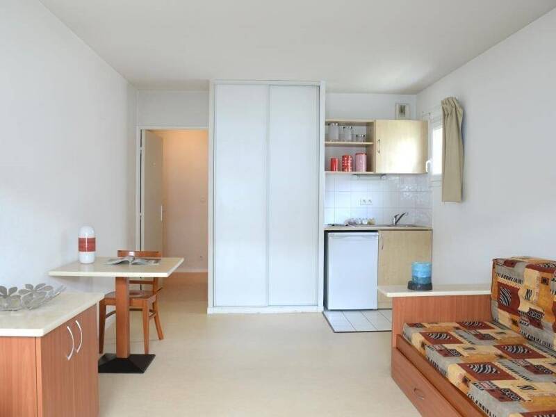 Maison à louer, 18m², PARIS 14E