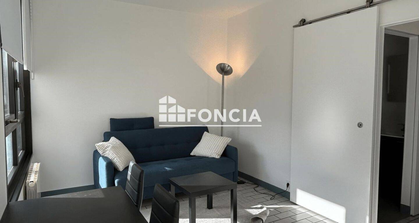 Maison à louer, 20m², MONTREUIL