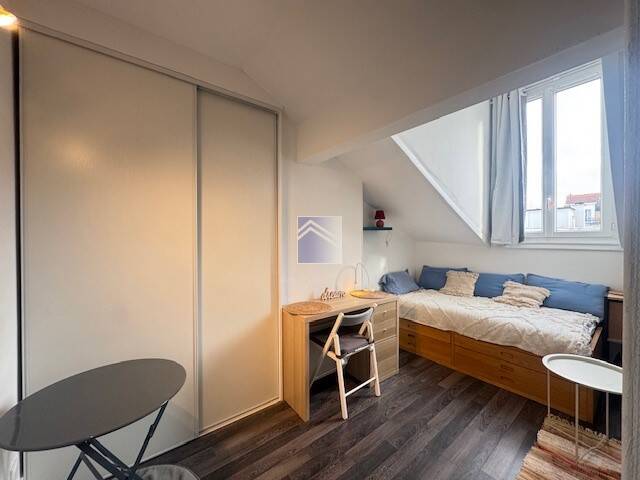 Maison à louer, 12m², COURBEVOIE