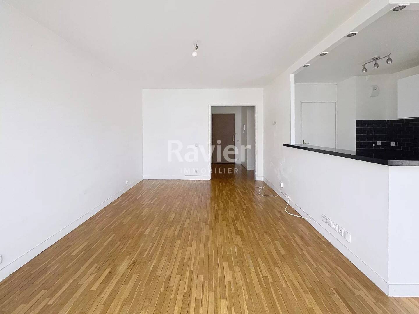 Maison à louer, 67m², COURBEVOIE