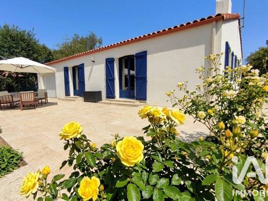 Maison de plain-pied à vendre 450 000 € 4 pièces 3 chambres 98,61 m² 1 883 m² de terrain Littoral Ouest Talmont-Saint-Hilaire 85440