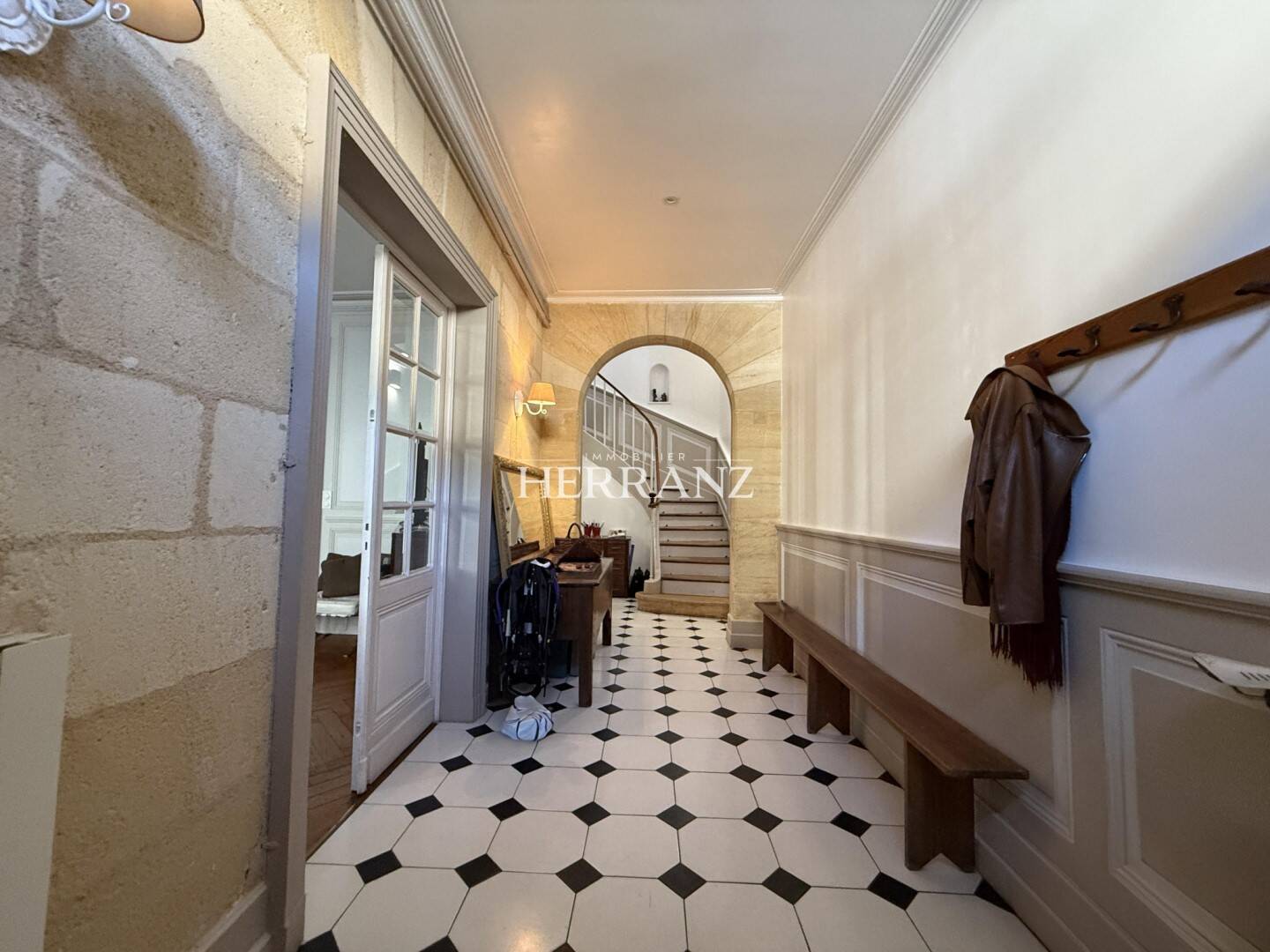 Maison à vendre, 192m², LIBOURNE