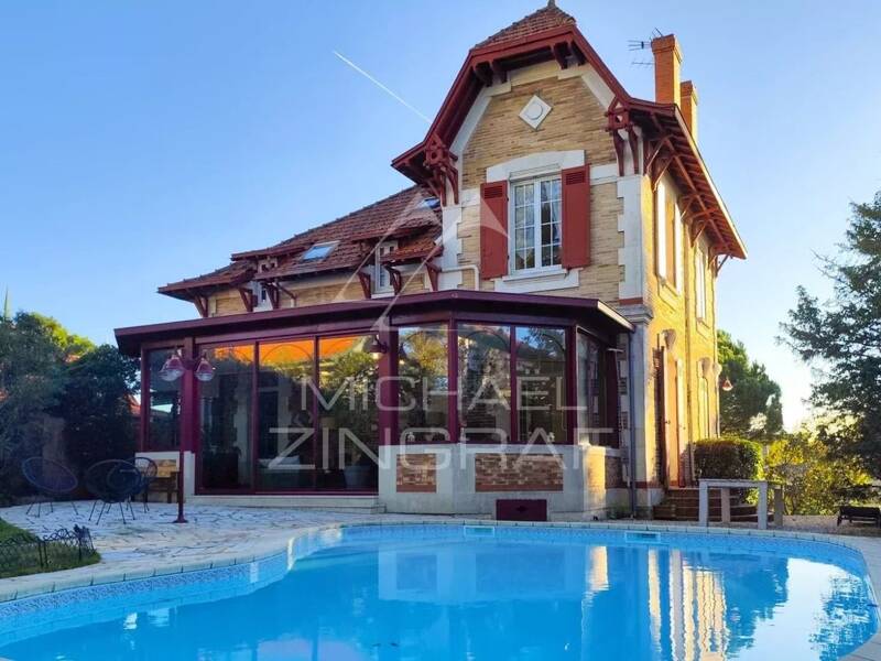 Maison à vendre, 196m², ARCACHON