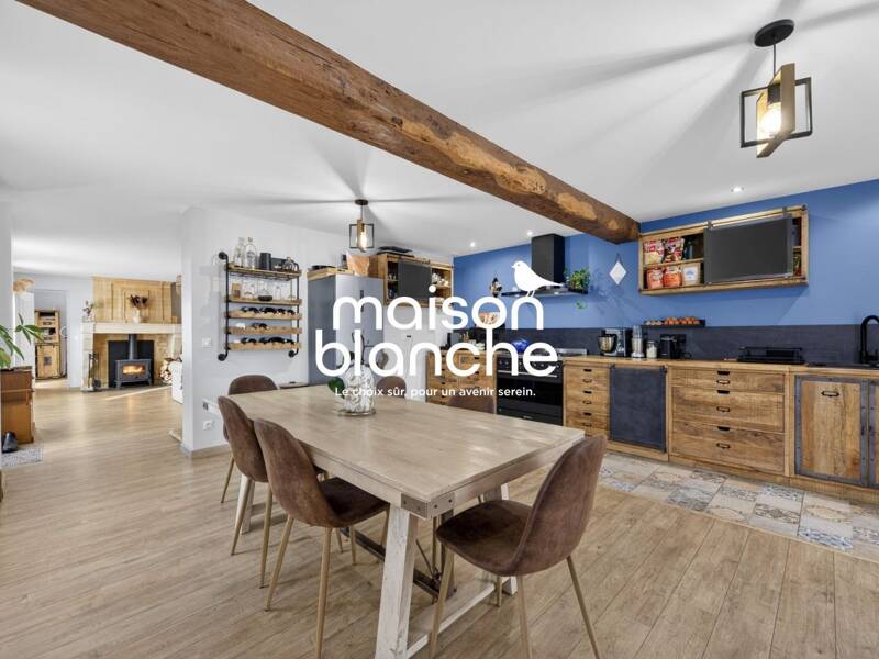 Maison à vendre, 135m², MONTAGNE