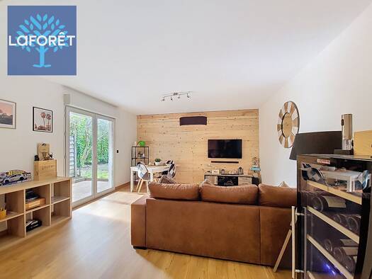 Appartement à vendre 249 000 € 4 pièces 3 chambres 82 m² RDC Chasse-sur-Rhône 38670