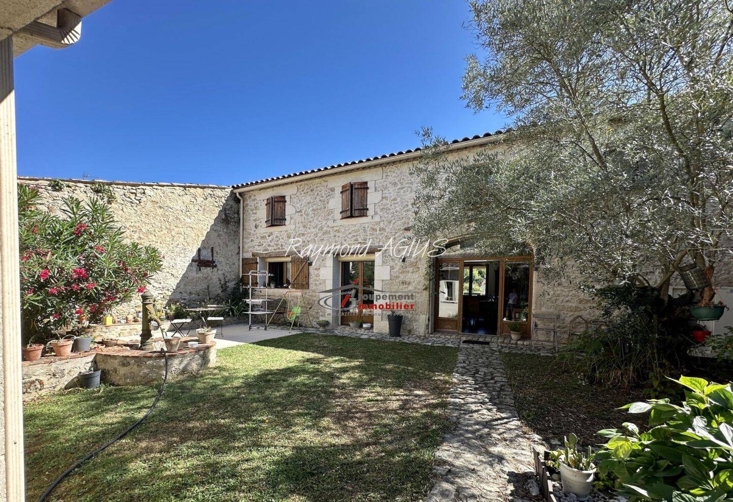 Maison à vendre, 265m², SAINT MEARD DE GURCON