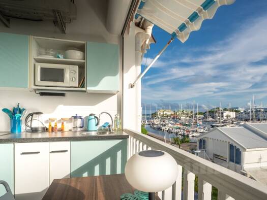 Duplex à vendre 168 500 € 2 pièces 1 chambre 36,8 m² RDC Saint-François 97118