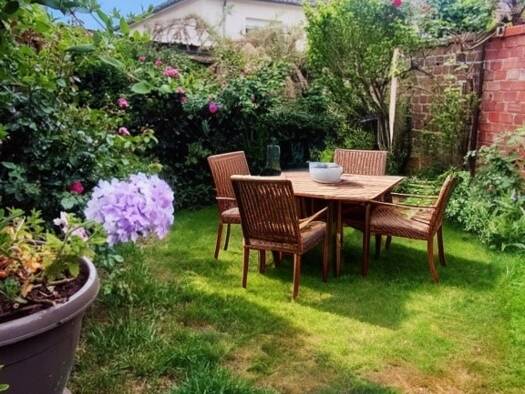 Maison de ville à vendre 129 000 € 5 pièces 3 chambres 102 m² 153 m² de terrain Gare Soissons 02200