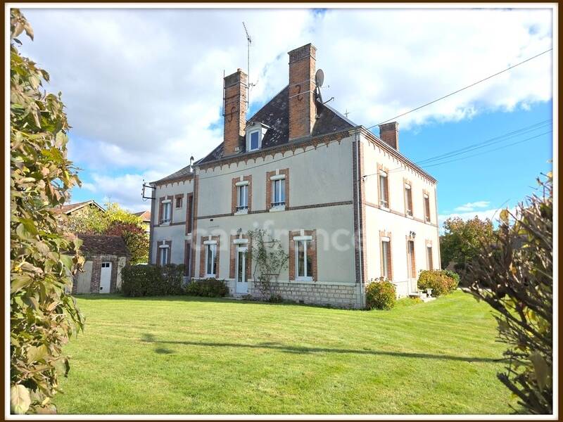 Maison à vendre, 266m², VARENNES CHANGY