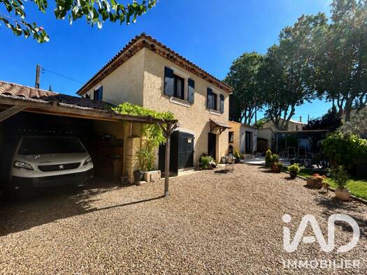 Maison à vendre 586 000 € 5 pièces 4 chambres 139 m² 1 000 m² de terrain Fontvieille 13990
