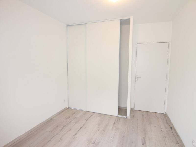 Maison à louer, 63m², SAINT LAURENT DE MURE