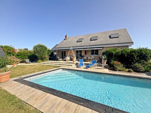 Maison à vendre 325 000 € 6 pièces 4 chambres 140 m² 1 600 m² de terrain Bourg-Beaudouin 27380