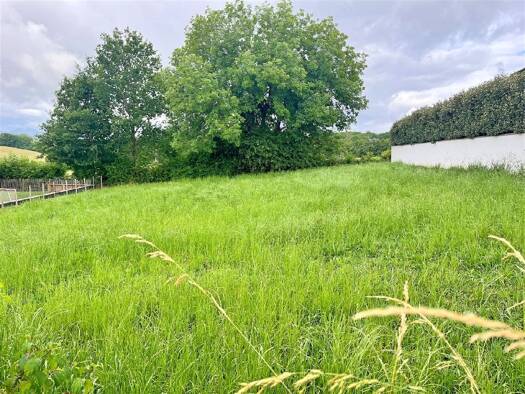 Terrain constructible viabilisé à vendre 363 000 € 708 m² de terrain Arbonne 64210