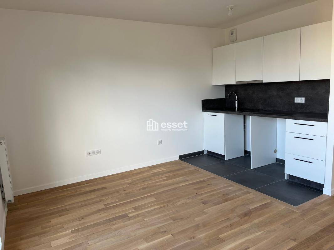 Maison à louer, 29m², COURBEVOIE