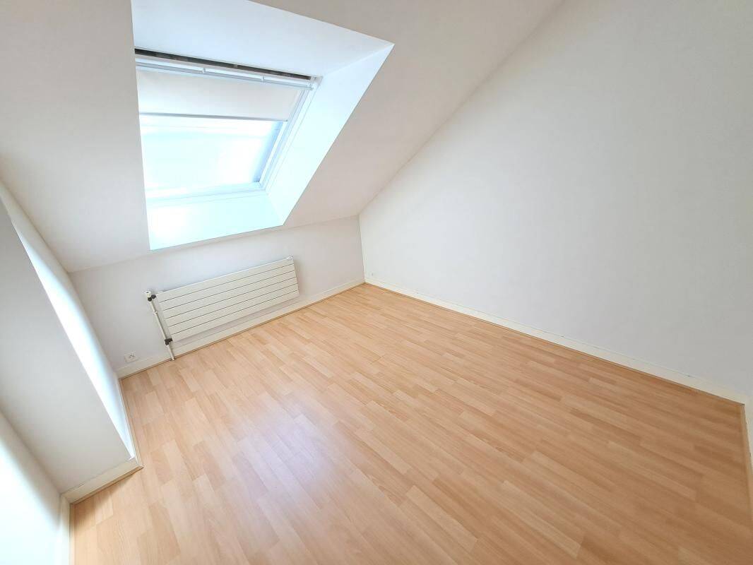 AGREABLE MAISON NANTAISE DE 4 CHAMBRES AVENUE DE LA CLOSE — 15