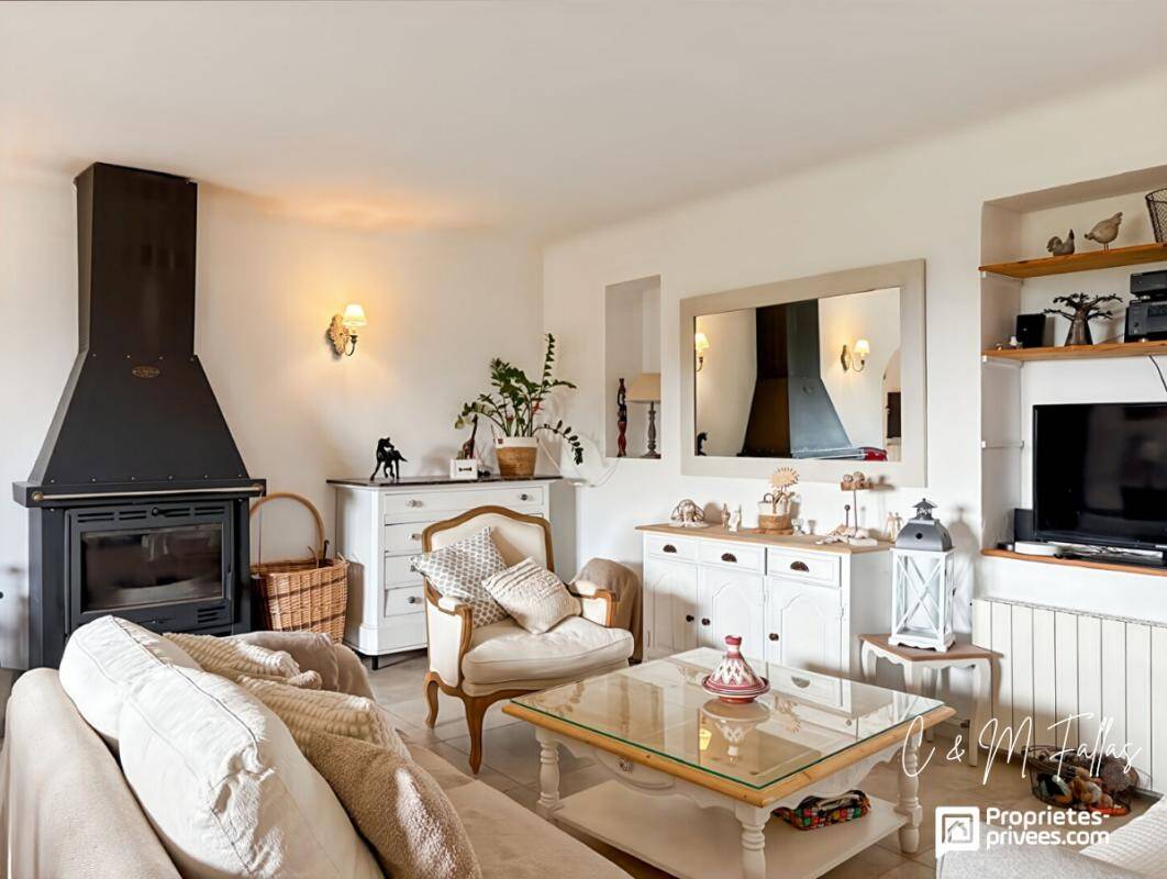 Maison à vendre, 205m², CAMARET SUR AIGUES