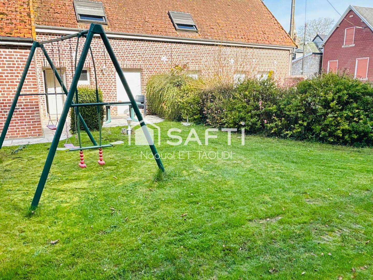 Maison à vendre, 250m², FONTAINE LES CROISILLES