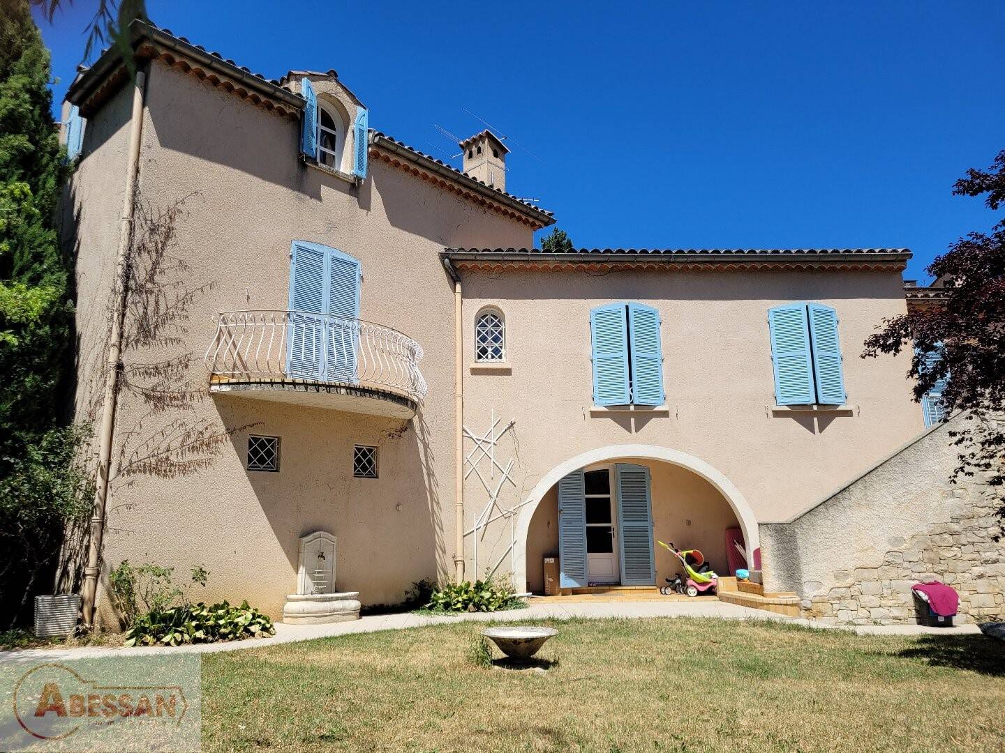 Maison à vendre, 250m², LARAGNE MONTEGLIN