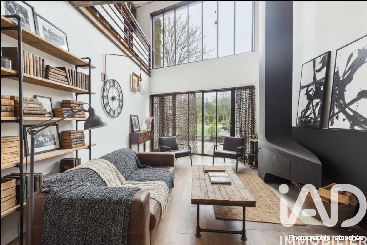 Maison à vendre, 270m², SAINT MAUR DES FOSSES