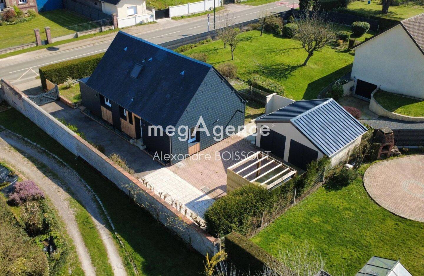 Maison à vendre, 105m², LA NEUVILLE CHANT D'OISEL