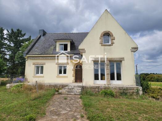 Maison à vendre 183 500 € 8 pièces 6 chambres 140 m² 4 500 m² de terrain Évellys 56500