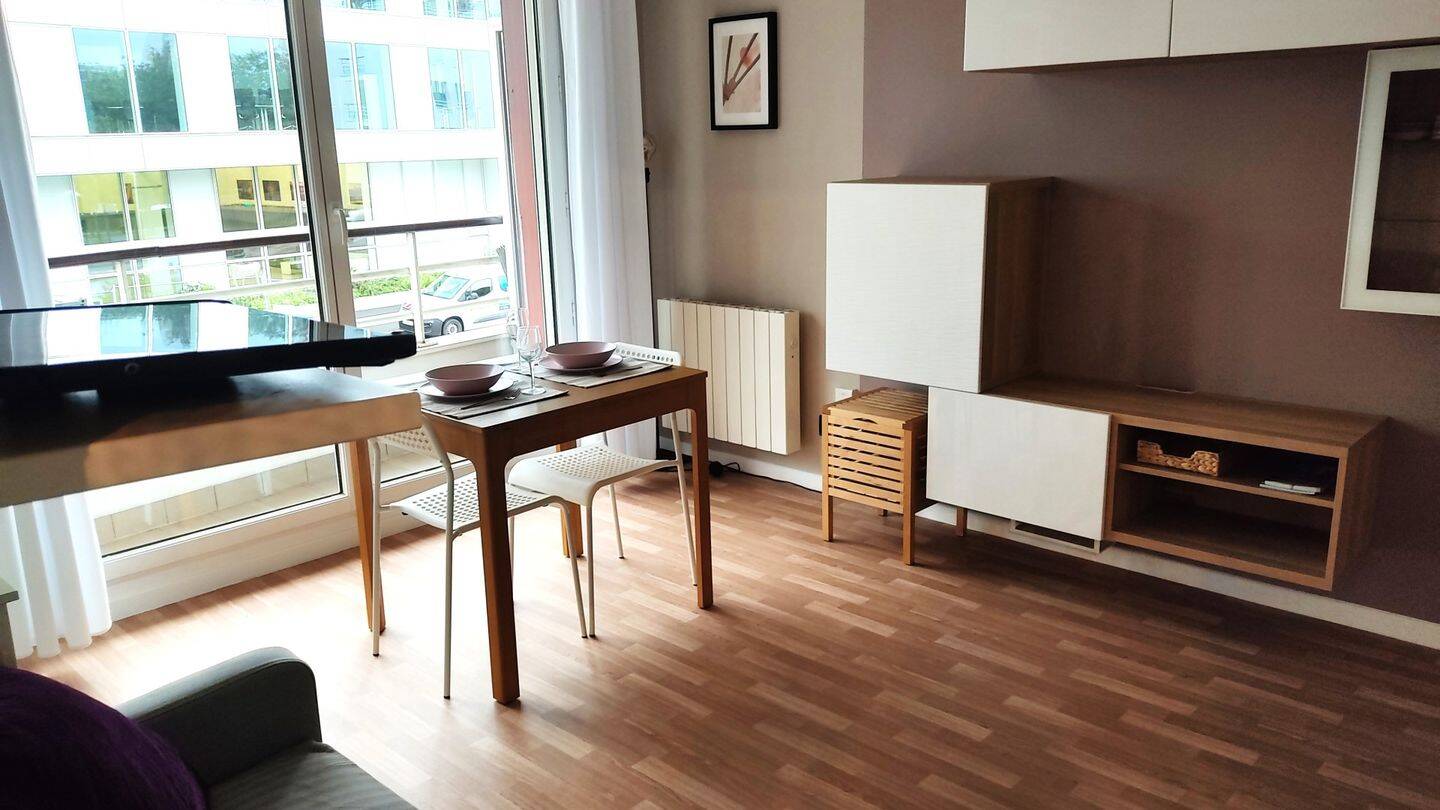 Maison à louer, 28m², ISSY LES MOULINEAUX