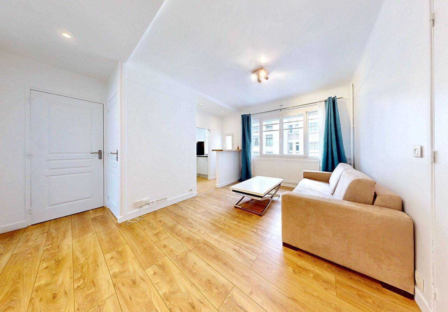 Maison à louer, 38m², COURBEVOIE