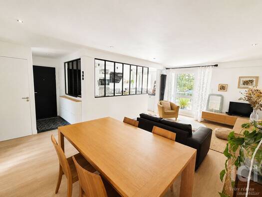 Appartement à vendre 216 275 € 4 pièces 3 chambres 79,53 m² Étage 3/4 L'Auneau-Le Buisson Sainte-Luce-sur-Loire 44980