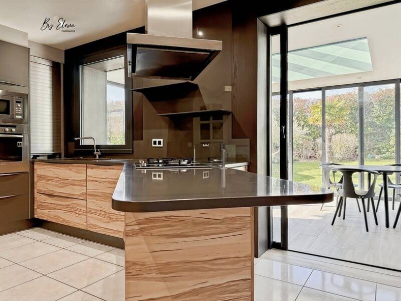 Maison à vendre, 190m², BUSSY SAINT GEORGES