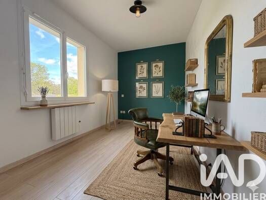 Maison de plain-pied à vendre 262 000 € 5 pièces 4 chambres 99 m² 1 315 m² de terrain Langoiran 33550