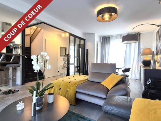 Maison à vendre 320 000 € 4 pièces 3 chambres 85 m² 459 m² de terrain Sud Vert-Saint-Denis 77240