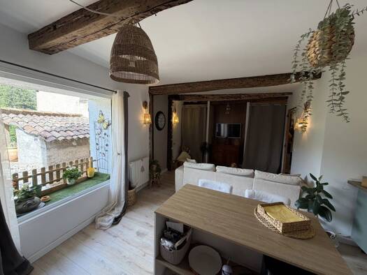 Appartement à vendre 87 000 € 2 pièces 1 chambre 47,9 m² RDC Montferrat 83131