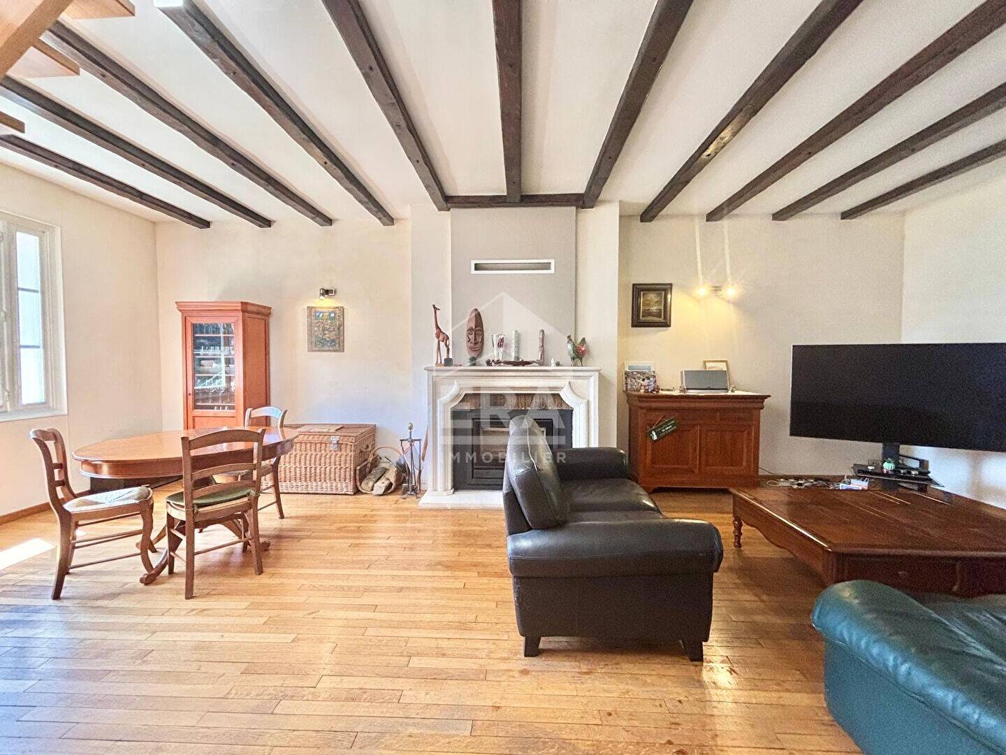 Maison à vendre, 202m², COMBS LA VILLE